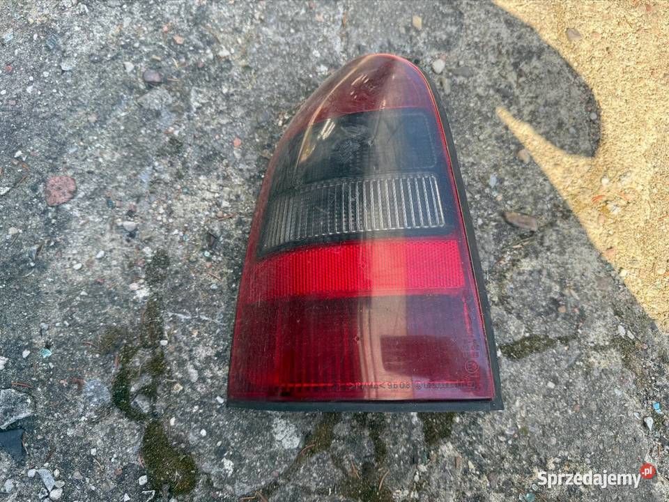 Lampa tył lewa kombi Opel Vectra B Lampy tylne wielkopolskie