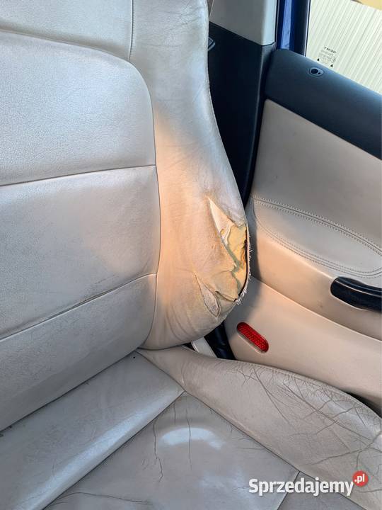 Seat Leon 1 16 benzyna niebieski