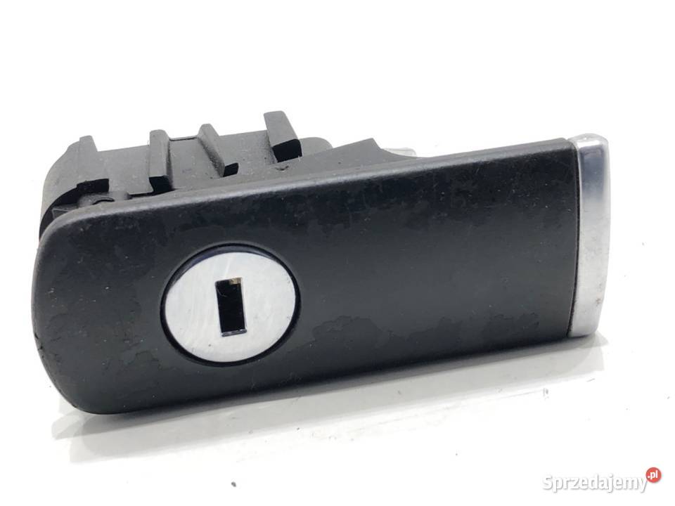 KLAMKA SCHOWKA PASAŻERA AUDI A4 B6 SedanLimuzyna sprzedam