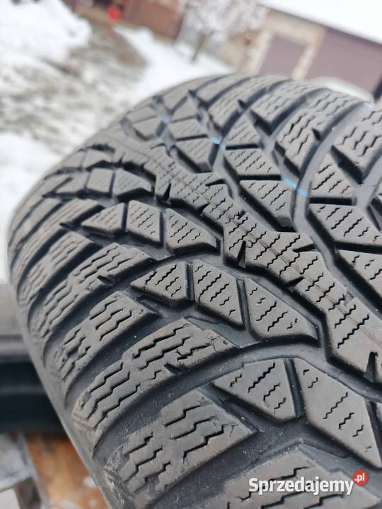 Opony zimowe Nokian 2055517 Samochodowe Izbica