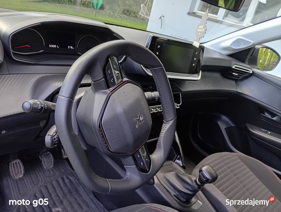 Sprzedam peugeot 208 102KM