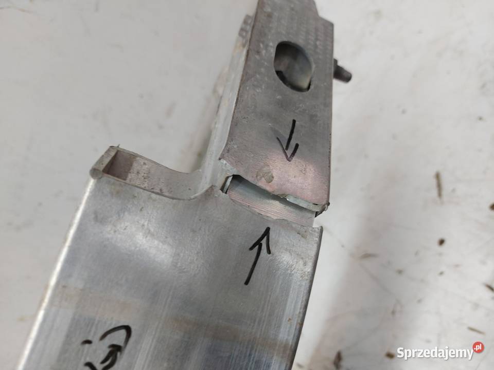 TESLA MODEL Y 2023r Belka wzmocnienie zderzaka