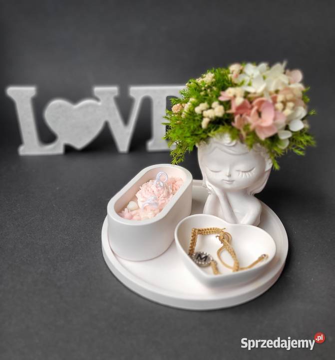 Dekoracyjny zestaw dziewczynek Dekoracje i ozdoby wielkopolskie sprzedam