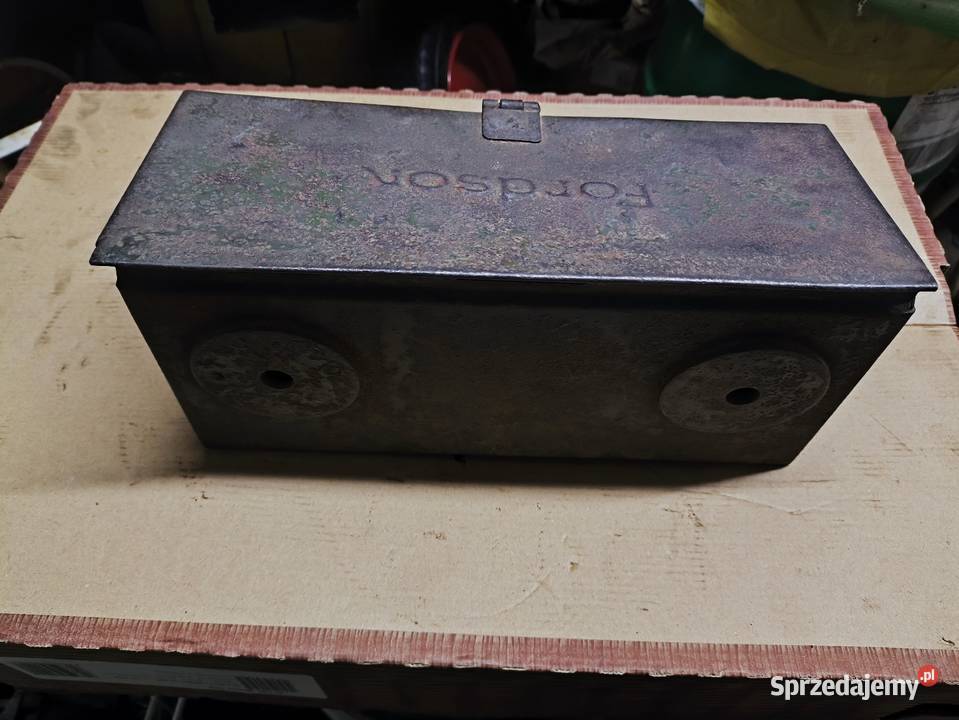 Narzędziówka skrzynka narzędziowa FORDSON Lutoryż