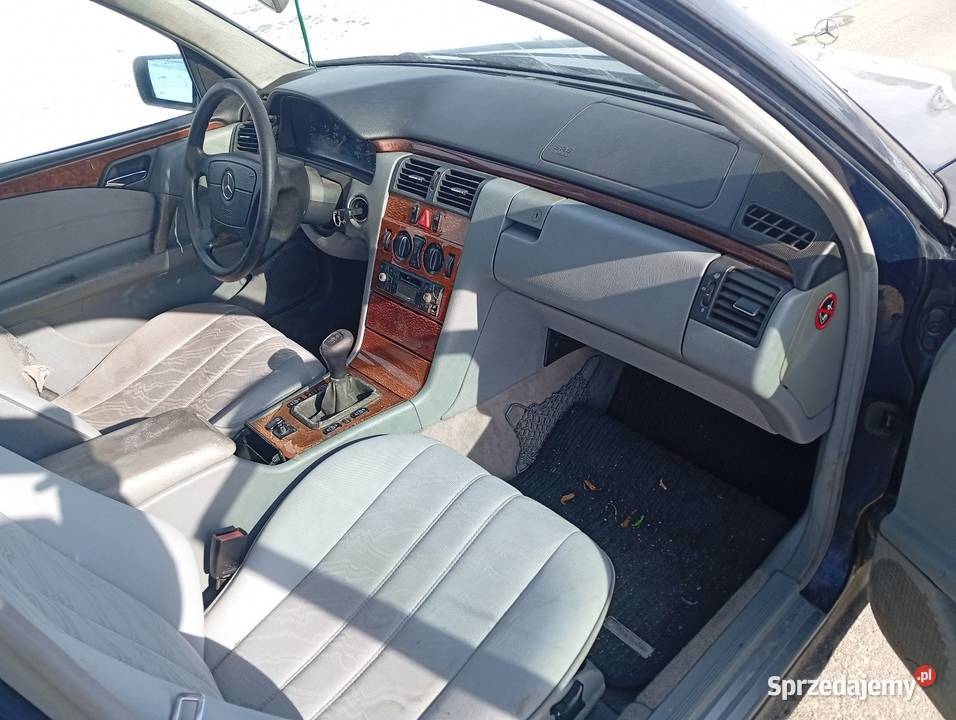 1999 Mercedes W210 E klasa 22 CDI e 200 Chobędza