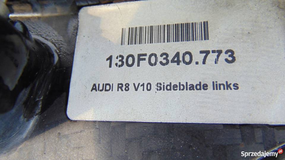 CARBON DOKŁADKA KAROSERII LEWA AUDI R8 1300340A