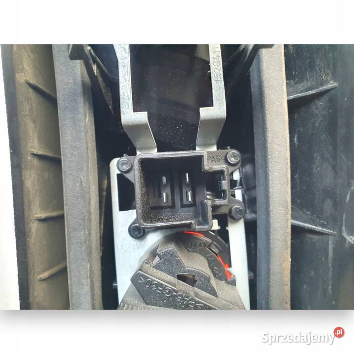 LAMPA LEWA Volvo V70 XC70 II 20002005 tylna Chełm