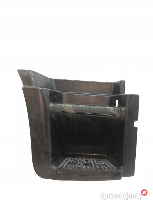 OSŁONA PROGU STOPIEN PRAWY Iveco Stralis