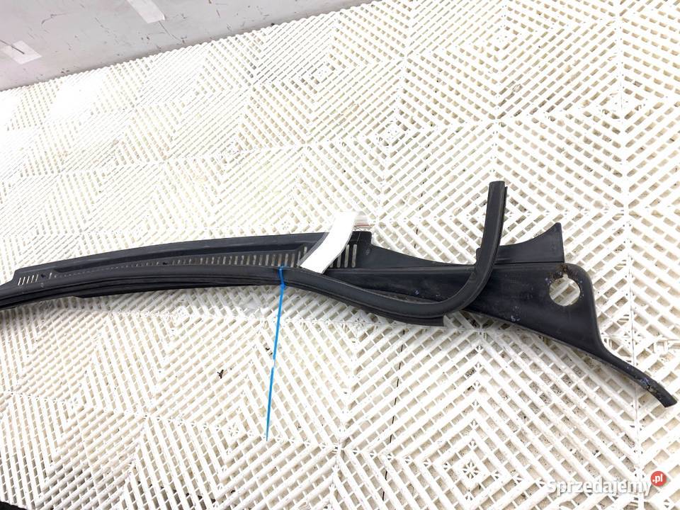 PODSZYBIE VW TOURAN 1T0819403 Minivan 0310 osobowe sprzedam