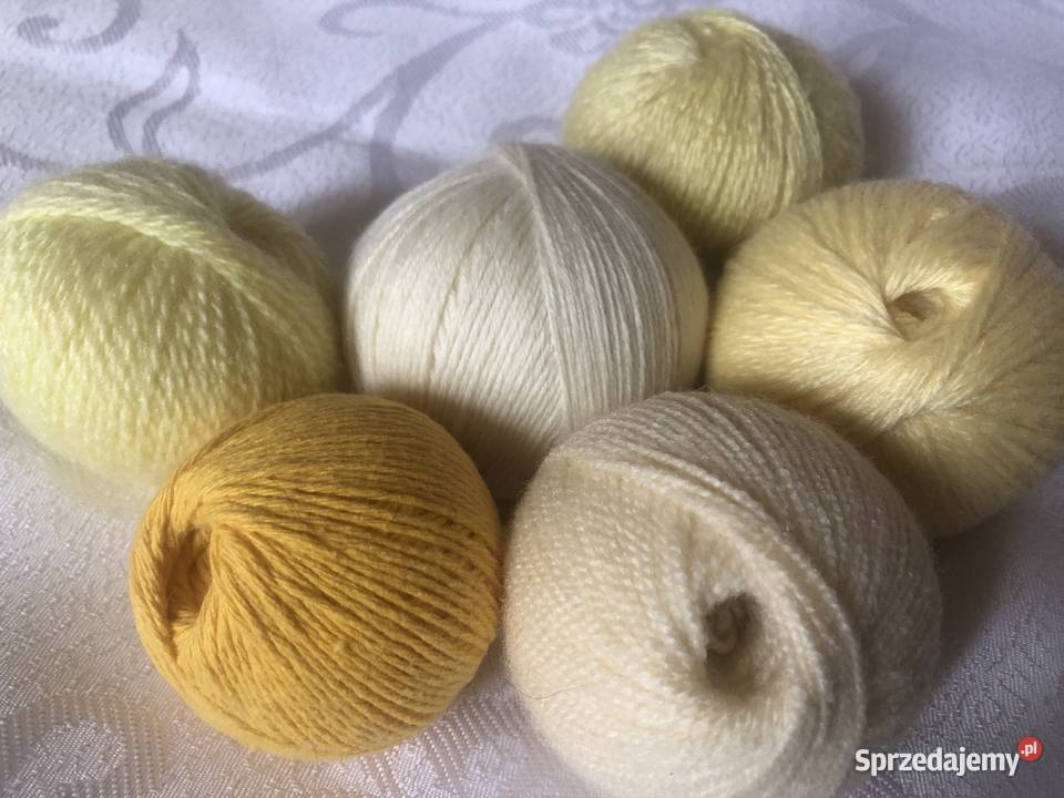wyprzedaż wełnawłóczkabawełna resztki waga Zegrze sprzedam