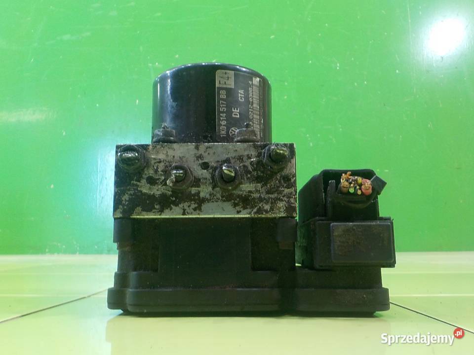 A3 8P LIFT SLINE 14 TFSI 09r HB 3D pompa ABS mazowieckie Suków