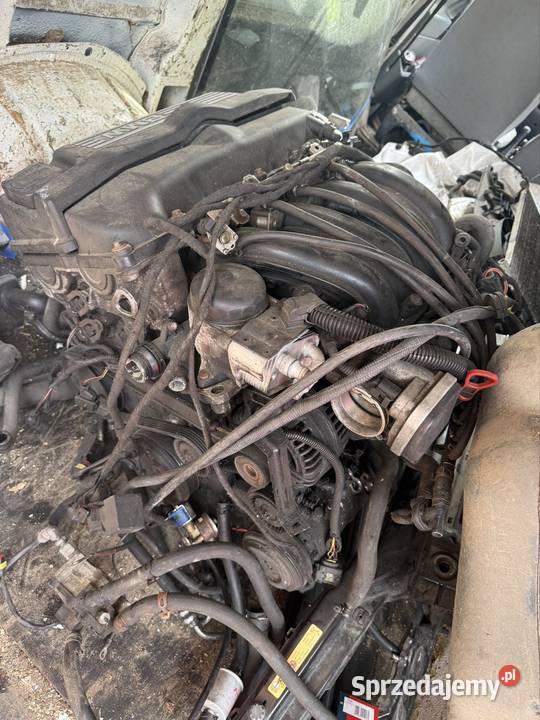 Części silnika BMW e46 18 i osobowe