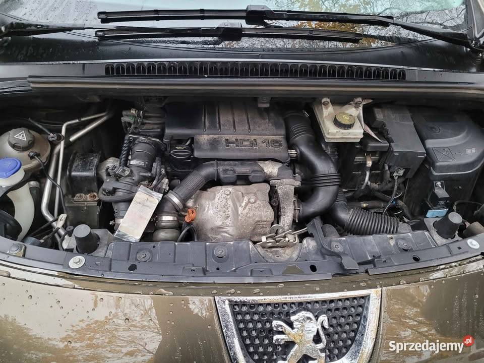 sprzedam samochód osobowy Peugeot 3008 manualna