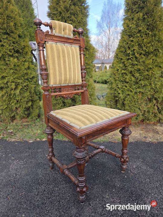Piękny komplet czterech eklektycznych krzeseł zachodniopomorskie