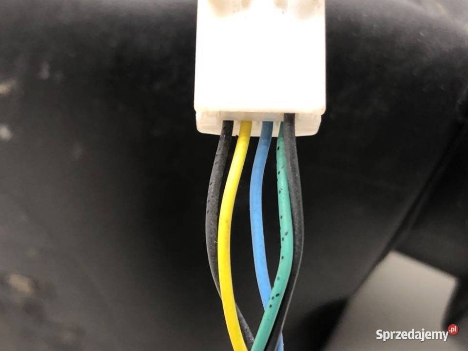 LUSTERKO PRAWY DACIA DUSTER Hatchback 1018 NV676 osobowe Lusterka zewnętrzne