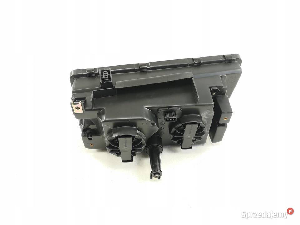 LAMPA PRAWY PRZÓD VOLVO 850 9497