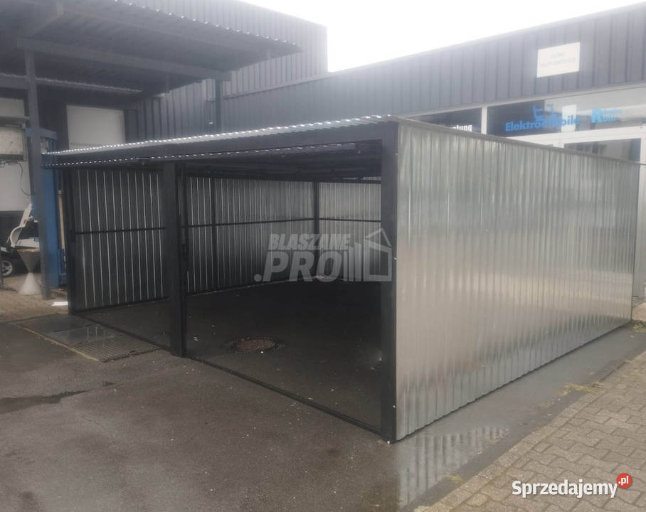 Garaz blaszany 6x5 2x Brama uchylna ocynk spad w Sprzedaż pomorskie Czersk