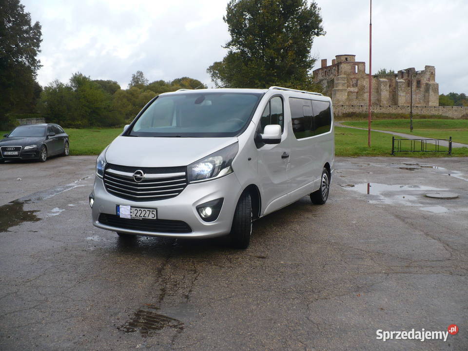 Opel Vivaro 9 OSÓB LONG Idealny do Jazdy Salon Vivaro Siewierz