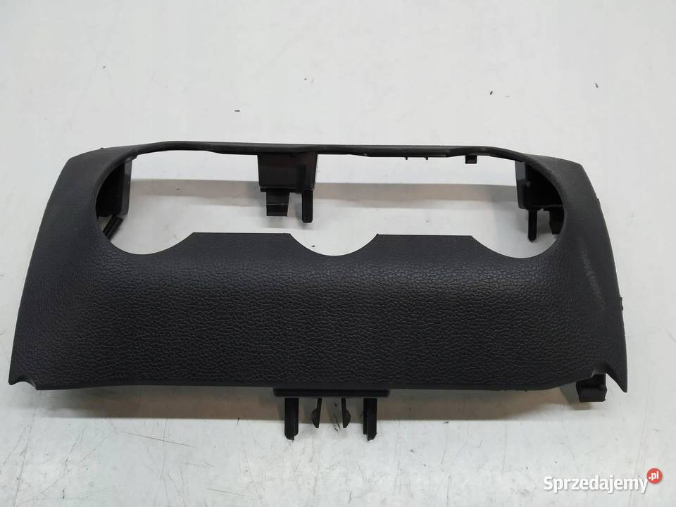 OSŁONA RAMKA PANELU NAWIEWU 3P1858419 Skoda sprzedam