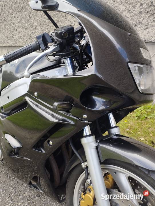 Yamaha FZR 600 klasyk kat A sport ścigacz Rok produkcji 1991 Knurów sprzedam