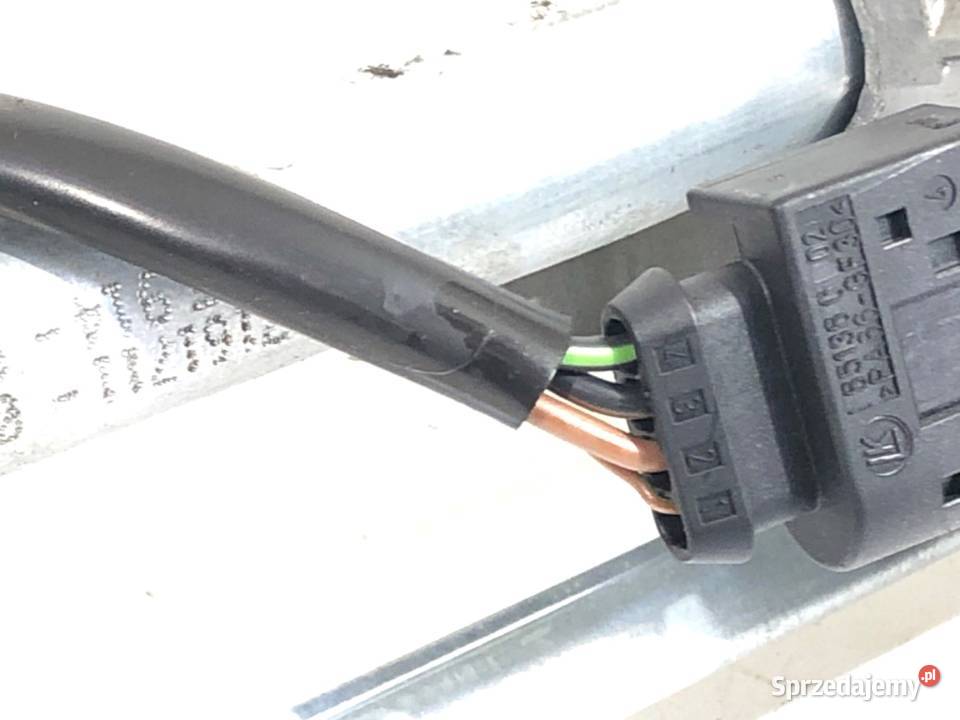 MECHANIZM WYCIERACZEK PRZÓD BMW E92 6978263 0513 osobowe