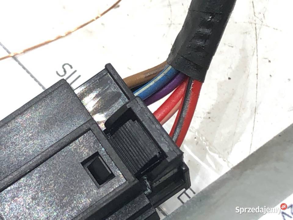 SILNICZEK SZYBERDACHU KIA STINGER 10031678B