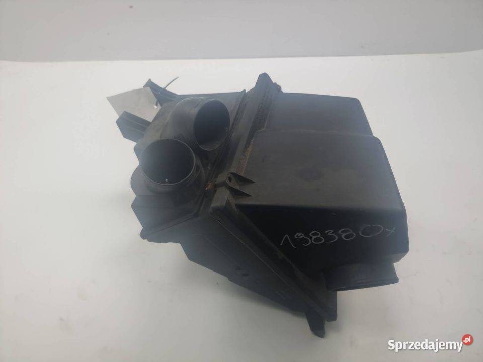 OBUDOWA FILTRA AUDI A8 D2 077133837F Lipno