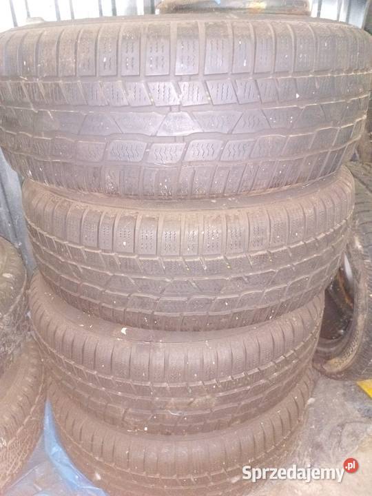 Aluminiowe felgi z oponami 2156016R zimowe