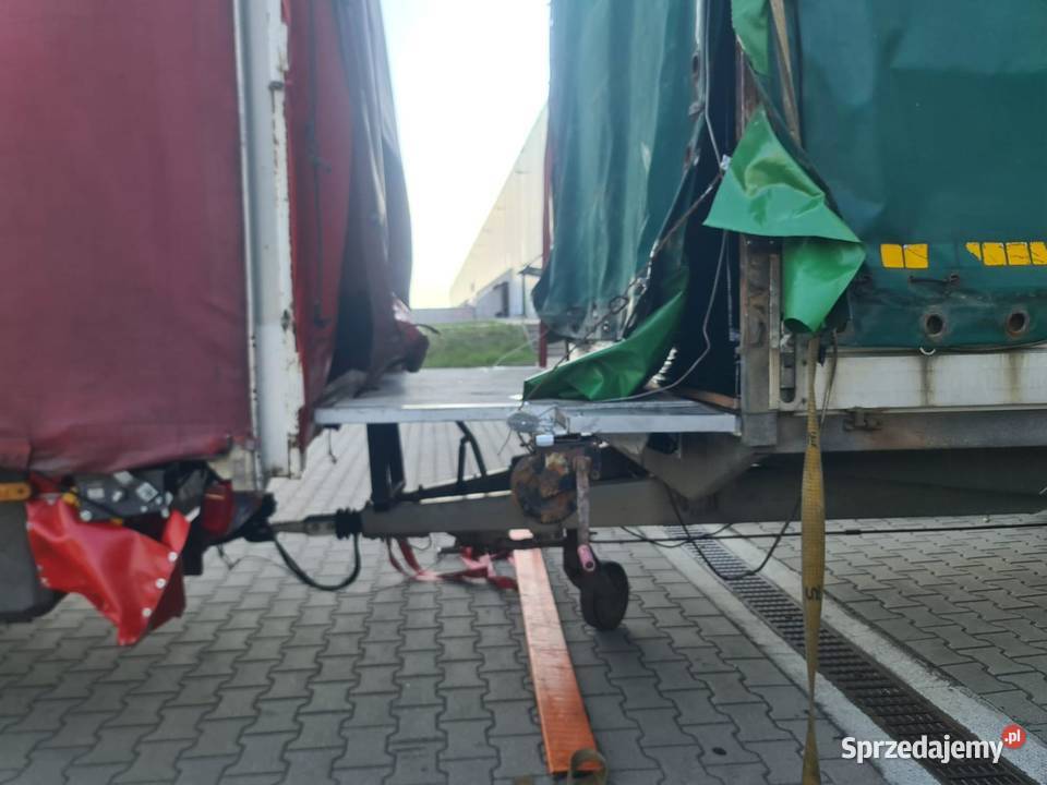 Przyczepa Agados 2011 wysokość rampowa pod busa