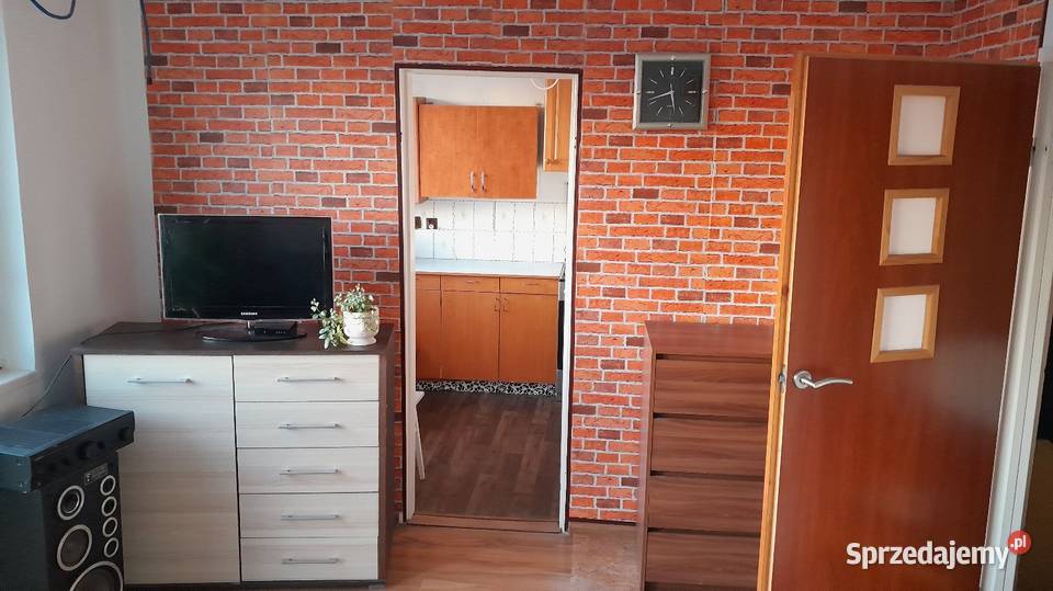 Sprzedam Bezposrednio M2 Duza Kawalerka 31m2