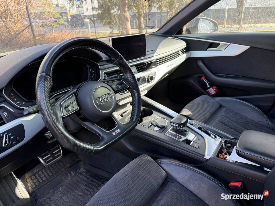 Audi A4B9 30TDI 272hp nieuszkodzony A4 Zamość