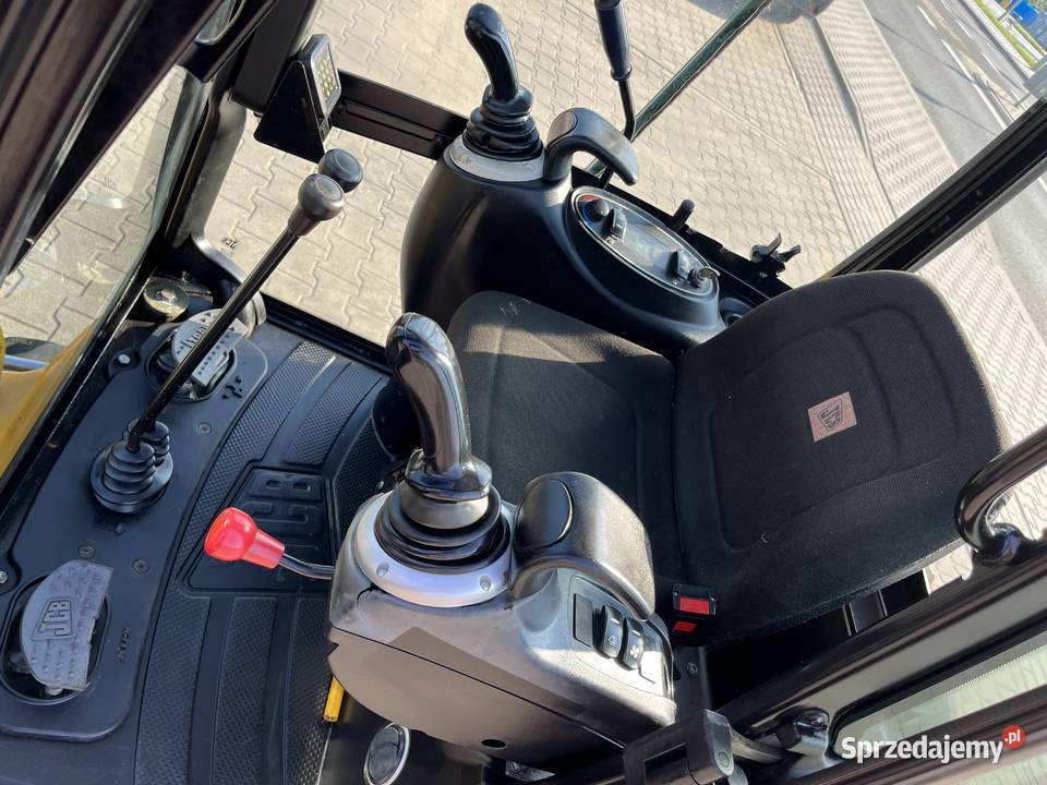 Minikoparka JCB 8016 CTS Kubota Takeutchi Yanmar