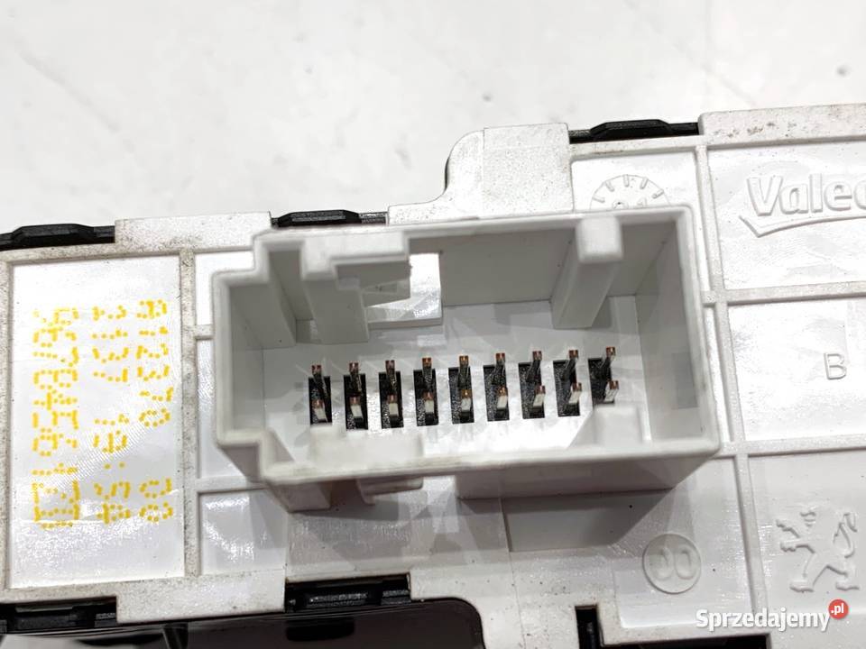 PRZEŁĄCZNIK SZYB OPEL VIVARO C 96784561ZD Bus