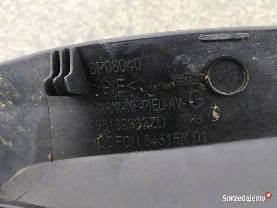 OSŁONA PROGU PRAWY LEWY KOMPLET MASKOWNICA