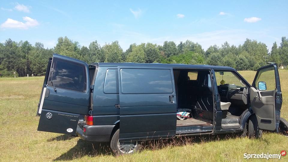 Volkswagen Transporter T4 Long Furgon 25 TDI 102 2500cm3 Żagań
