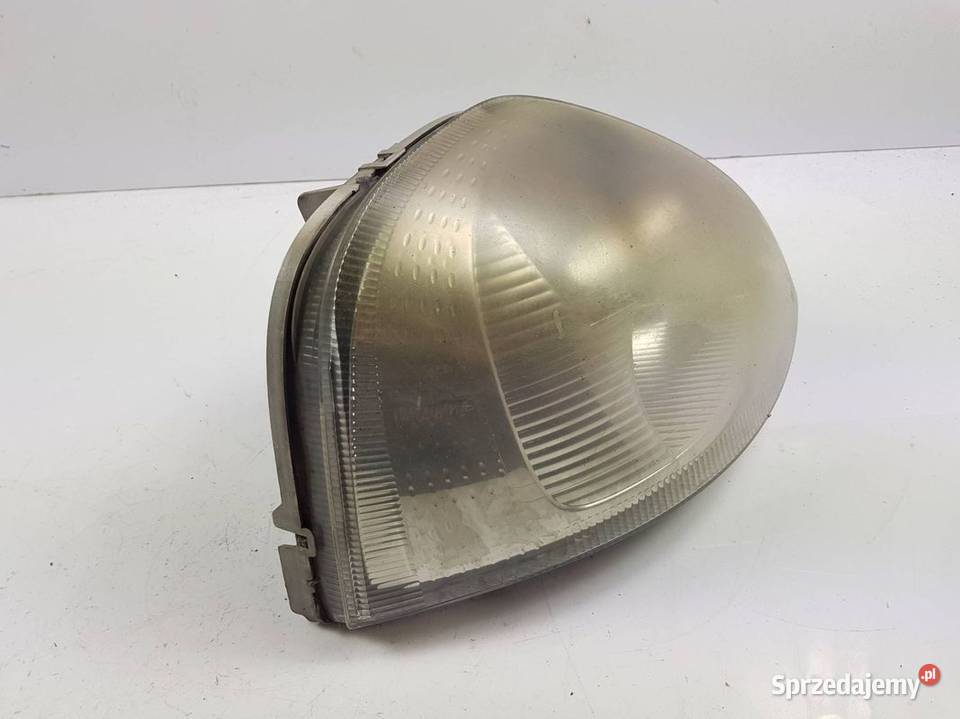 LAMPA PRAWA PRZÓD RENAULT MASTER II