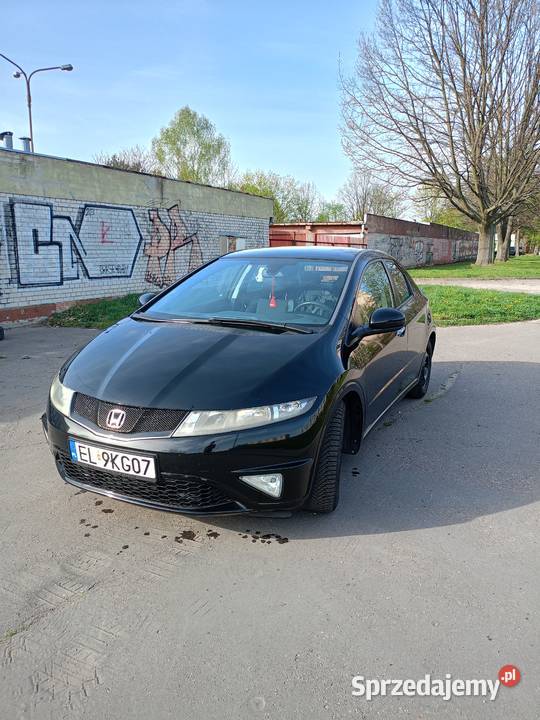 Honda Civic VIII 13 2010r 14 salon Polska wersja 1339cm3 łódzkie Łódź