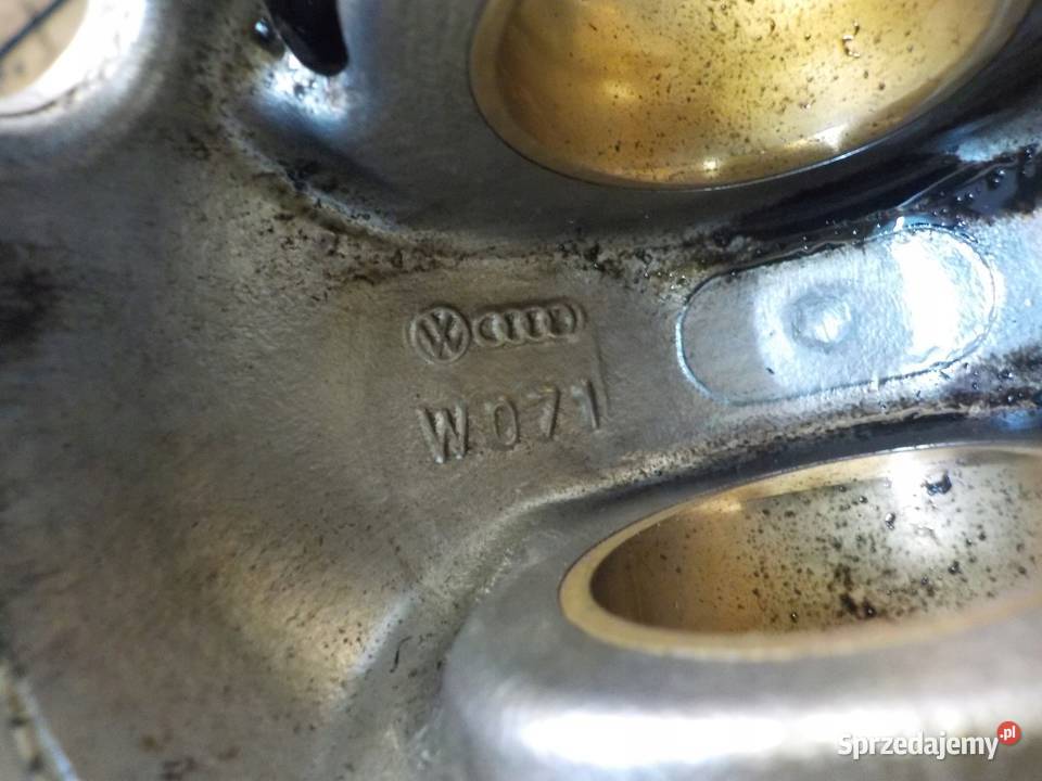 PASSAT B6 A3 LEON OCTAVIA 19 TDI BKC tlok 79L70 Suków sprzedam