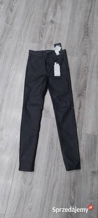 Czarne Jeansy Stradivarius z wysokim stanem 34 Stradivarius Wieliczka