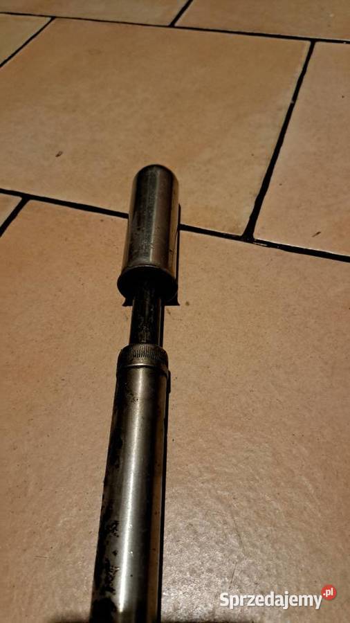 pompka do powierza motorowa PRL Leszno