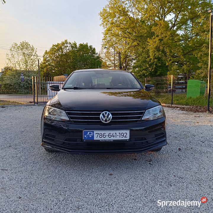 Volkswagen Jetta 2016 r 12 benzyna Salon I 105KM Warszawa