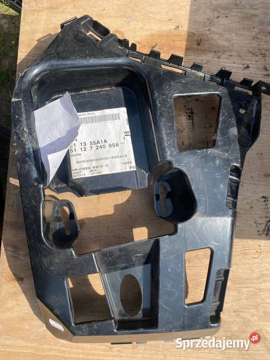 BMW 1 F20 F21 ŚLIZG ZDERZAKA PRAWY TYŁ Dębica