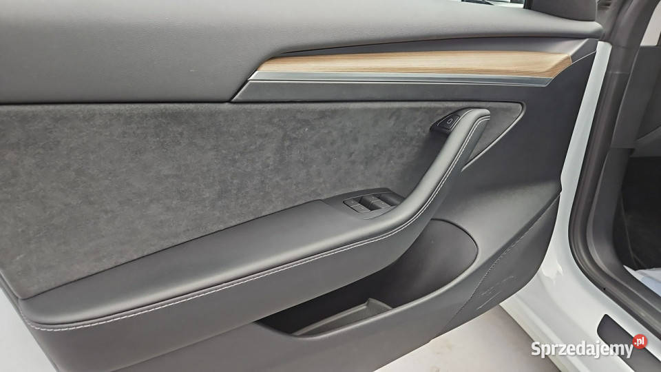 Tesla Model 3 Long Range RWD Z Polskiego Salonu czujnik martwego pola Warszawa