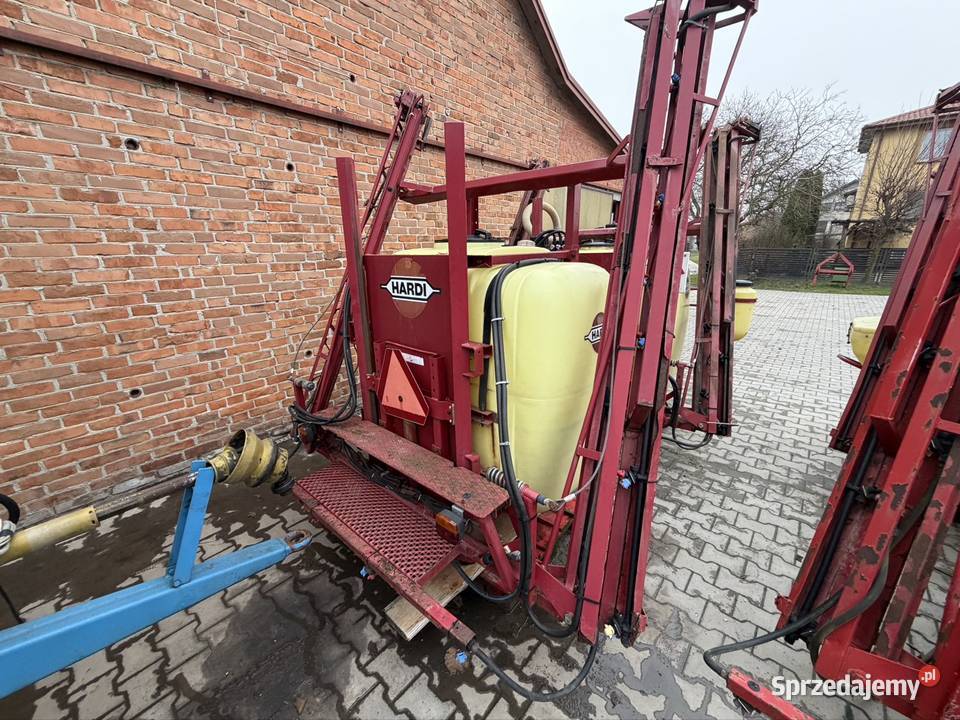 Opryskiwacz Hardi 1000 l 12 m nieuszkodzony Zawieszane Dawidy