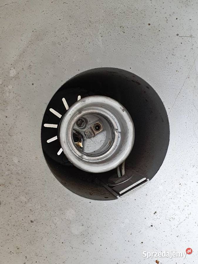 Stara lampka biurkowa z bakelitu produkcji sprzedam