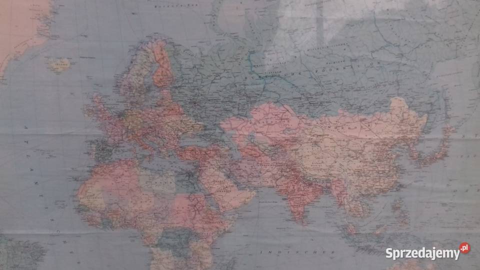 Stara szkolna mapa świata z lat 6070 tych Lubań