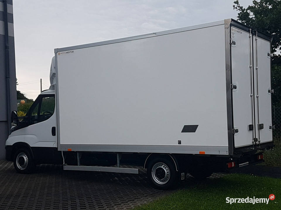 Iveco Daily KONTENER 8EP KLIMA 423x224x225 30160 Poręba
