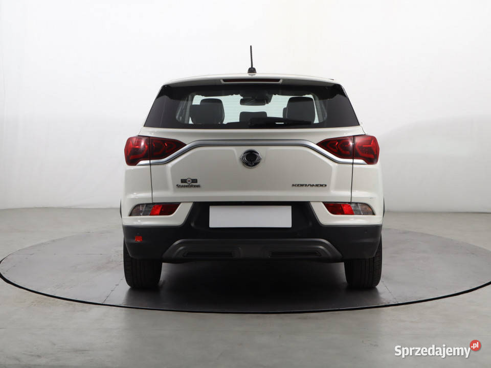 SsangYong Korando 15 TGDI wielofunkcyjna kierownica Samochody osobowe Katowice