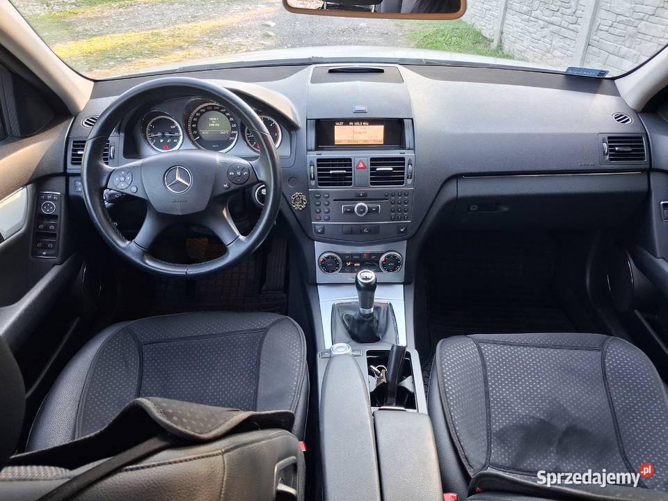 MercedesBenz C220 CDI 2010r centralny zamek Starachowice sprzedam