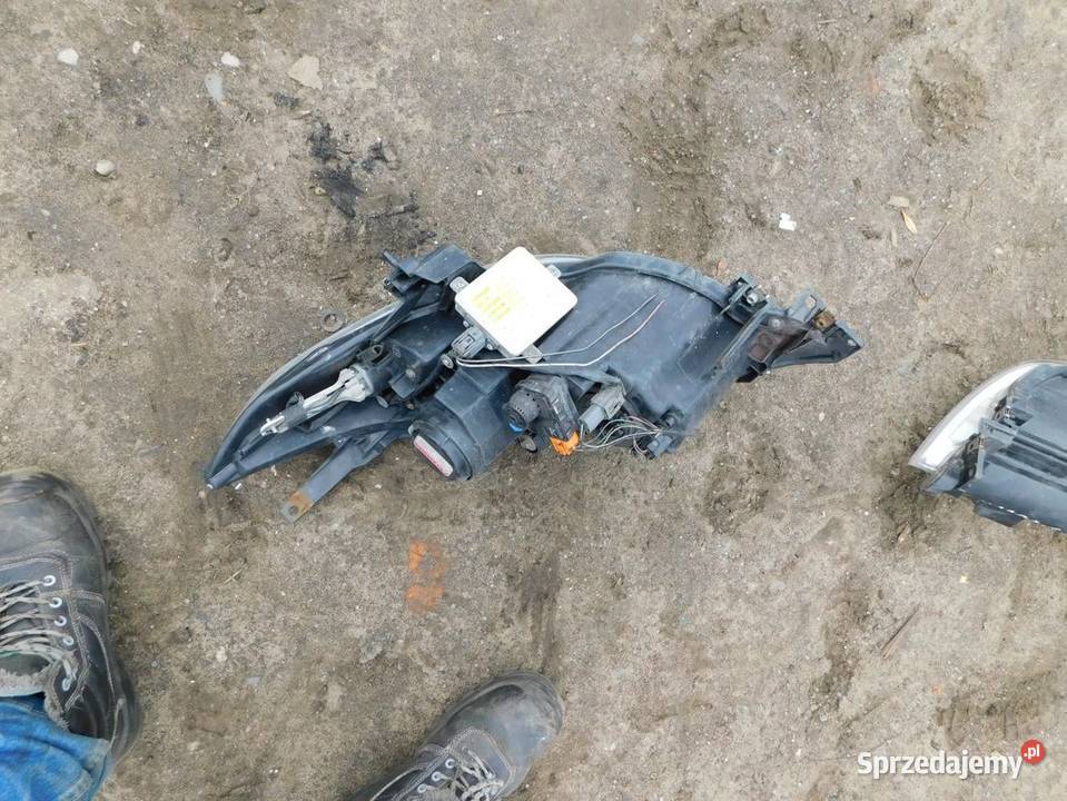 mazda 5 lampa prawa xenon WYSYŁKA śląskie